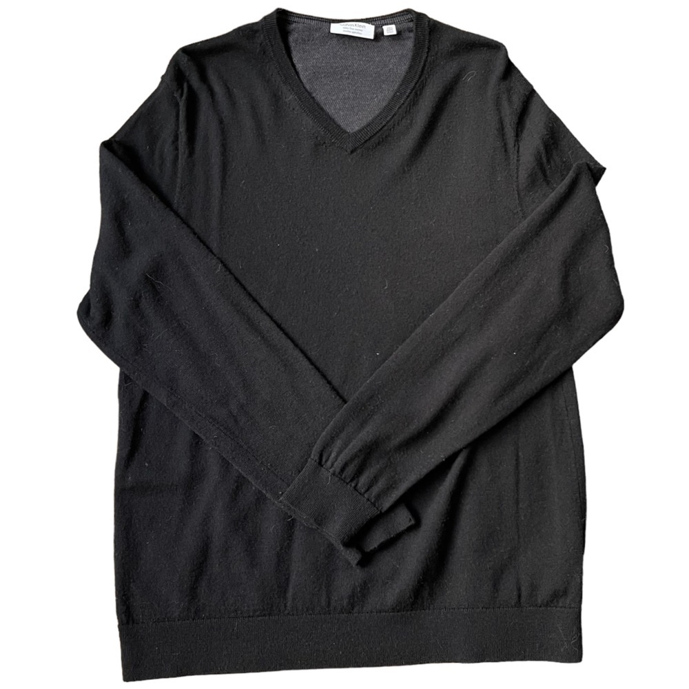 CK Calvin Klein 100% Merino Wool V-neck Black Pullover Sweater‎ Size: L - Picture 2 of 6